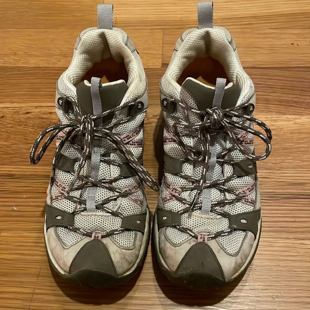 Merrell Siren Sport low profile hiking boots Gray Pink Size 8.5 US
